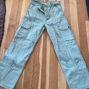 BNWT billabong army green cargo pants (30)